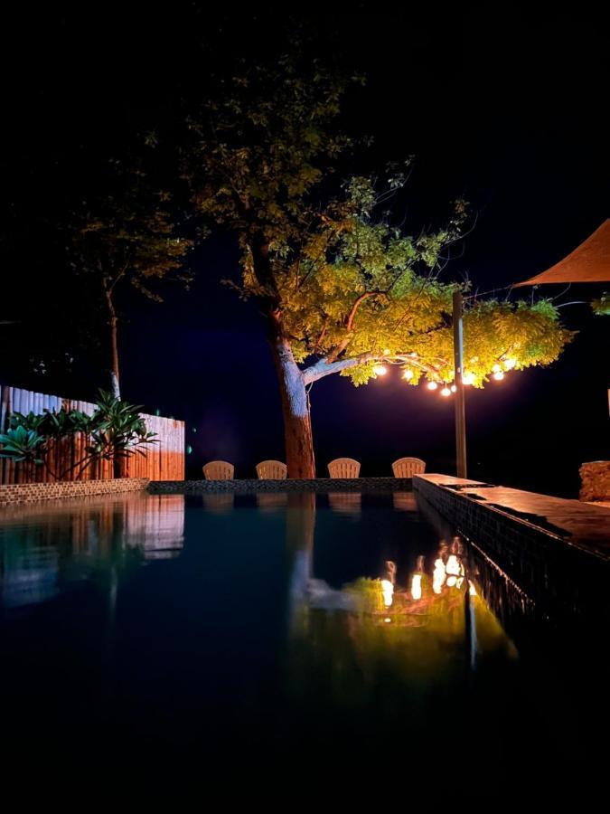 Southseas Beach Resort And Dive Center Santander Exteriör bild